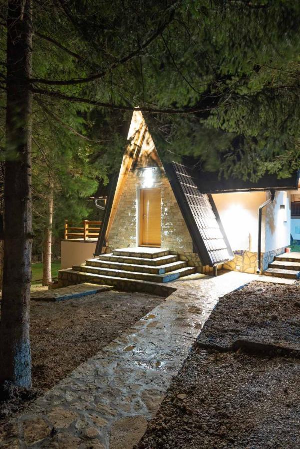 바이나 바슈타 Mila House Tara 빌라 외부 사진